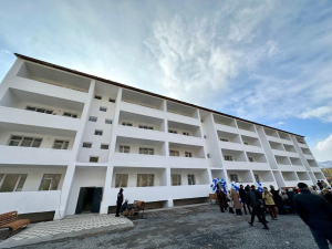 КАРА-КӨЛ ШААРЫНДА 32 БАТИРЛҮҮ  ҮЙ ПАЙДАЛАНУУГА БЕРИЛДИ