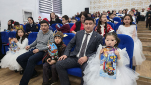 МЭРДИН ЖАҢЫ ЖЫЛДЫК БАЛАТЫСЫ